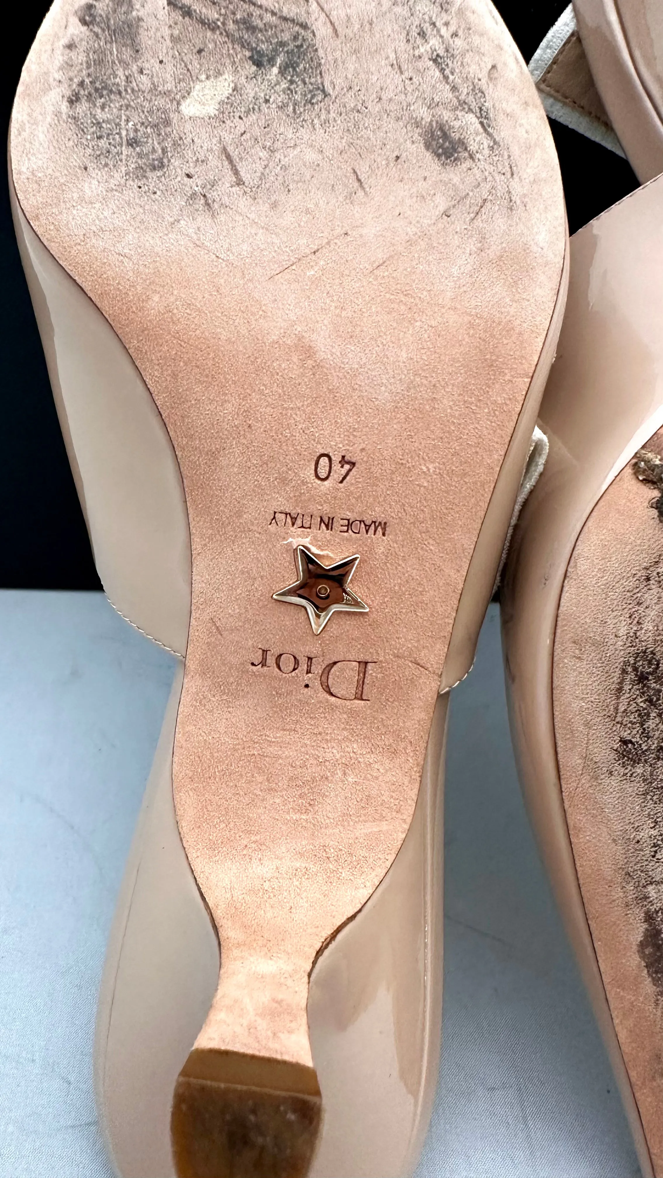CHRISTIAN DIOR J'ADIOR BEIGE PATENT CALF & RIBBON KITTEN HEEL SLINGBACKS Size 40
