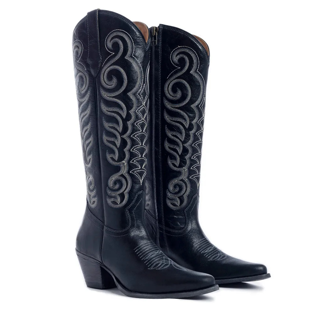 Nalejandra Boots in Ebony