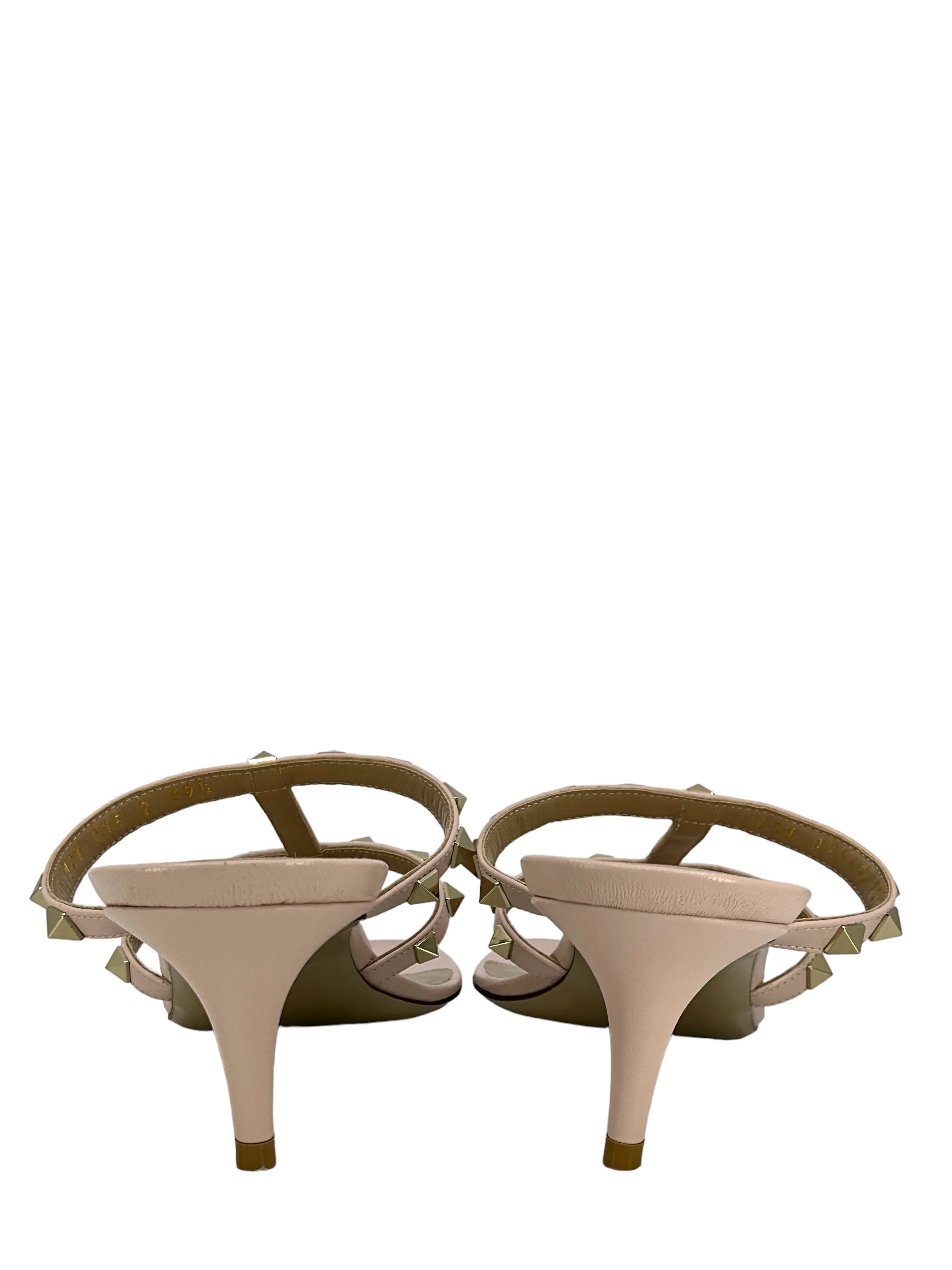 Valentino Rockstud Leather Thong Sandals Size 9.5