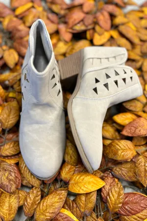 ZOIE Pointed Toe Heeled Ankle Boot